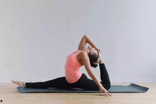 成人想劈叉怎么练视频,成人零基础劈叉训练视频教程