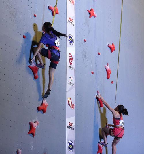 长沙室内攀岩成人比赛视频,长沙室内攀岩成人赛事精彩瞬间回顾